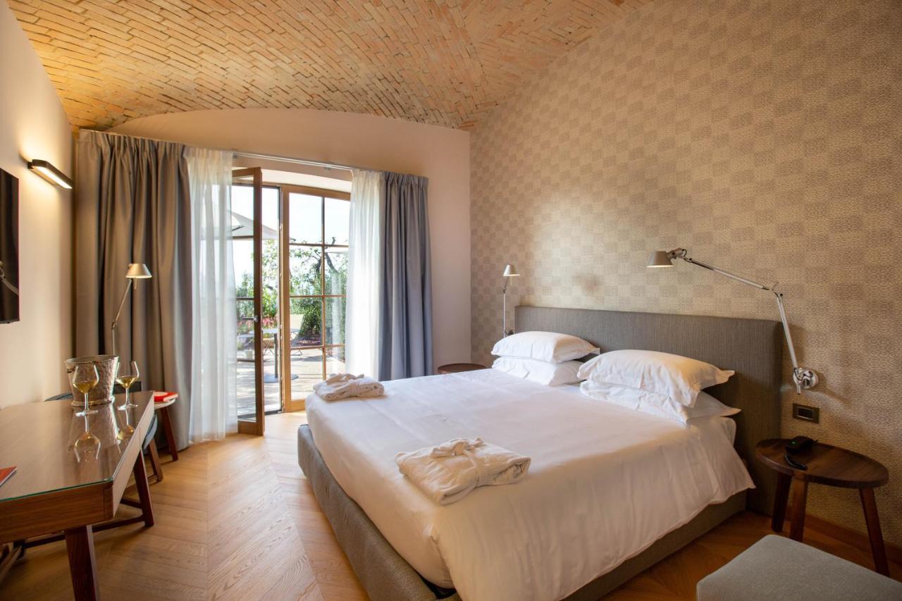 Villaggio Narrante - Cascina Galarej Serralunga d'Alba Eksteriør bilde